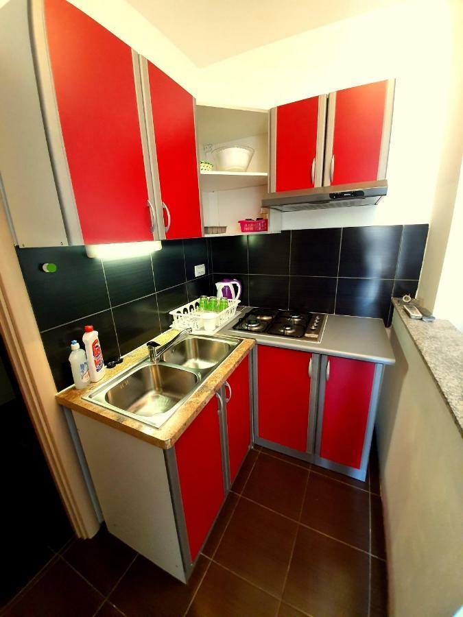 Apartments Lara Drvenik  Eksteriør bilde